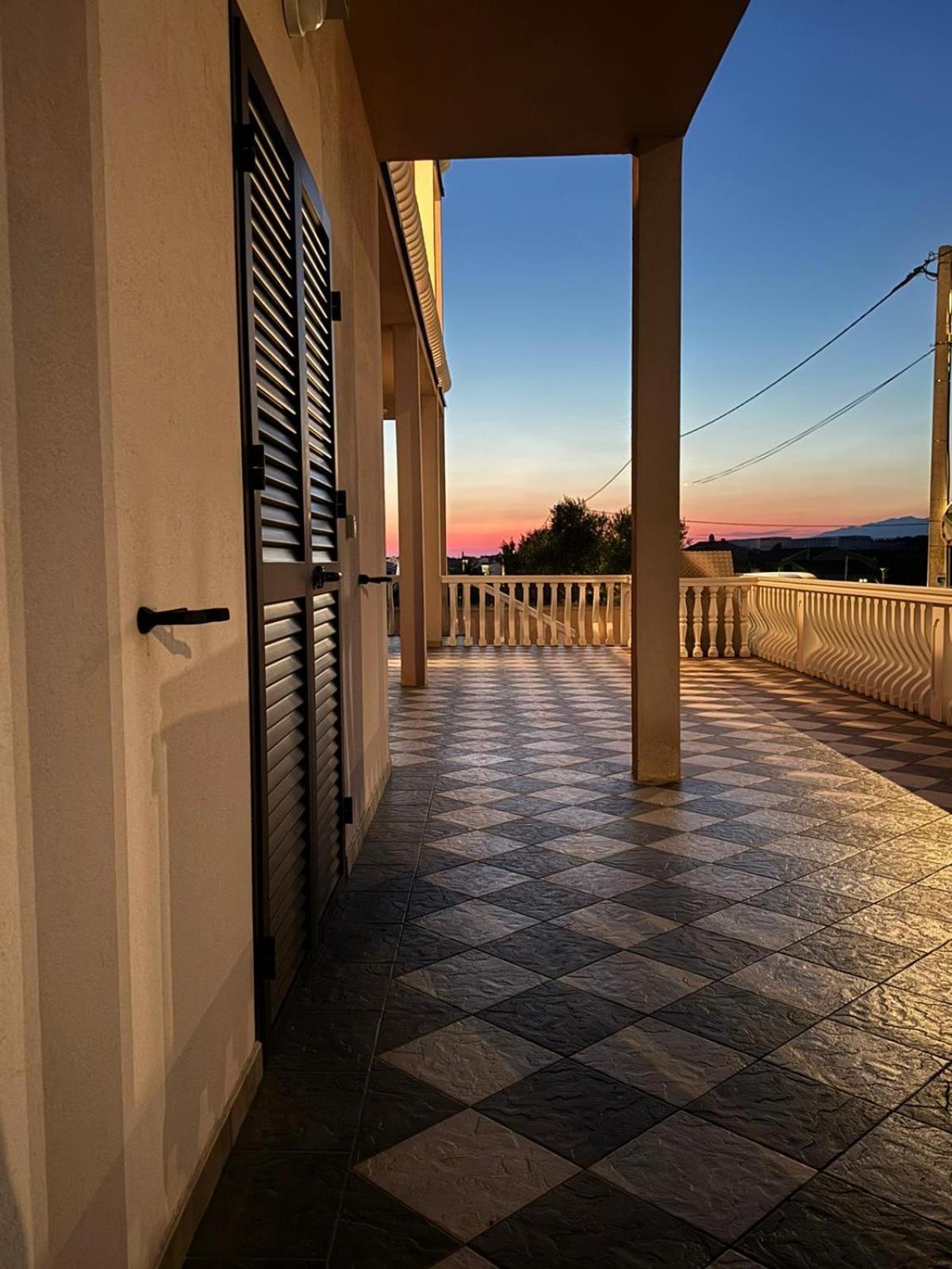 Apartments Bernarda 2 Nin Exterior foto